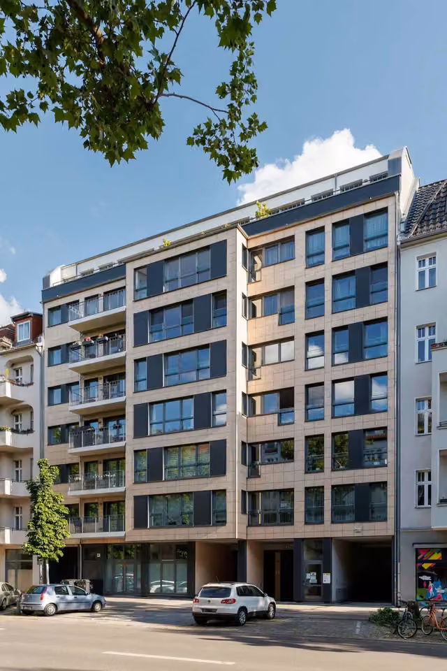 Charlottenburg: 125 m² in stile loft con giardino privato